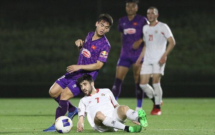 HLV Hoàng Anh Tuấn: U23 Việt Nam thực hiện chưa tốt đấu pháp-1