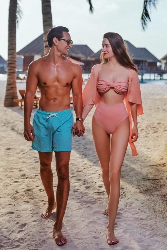 Bikini đón hè của sao Việt: Học Hồ Ngọc Hà chọn phụ kiện để chụp hình thêm cuốn hút-13