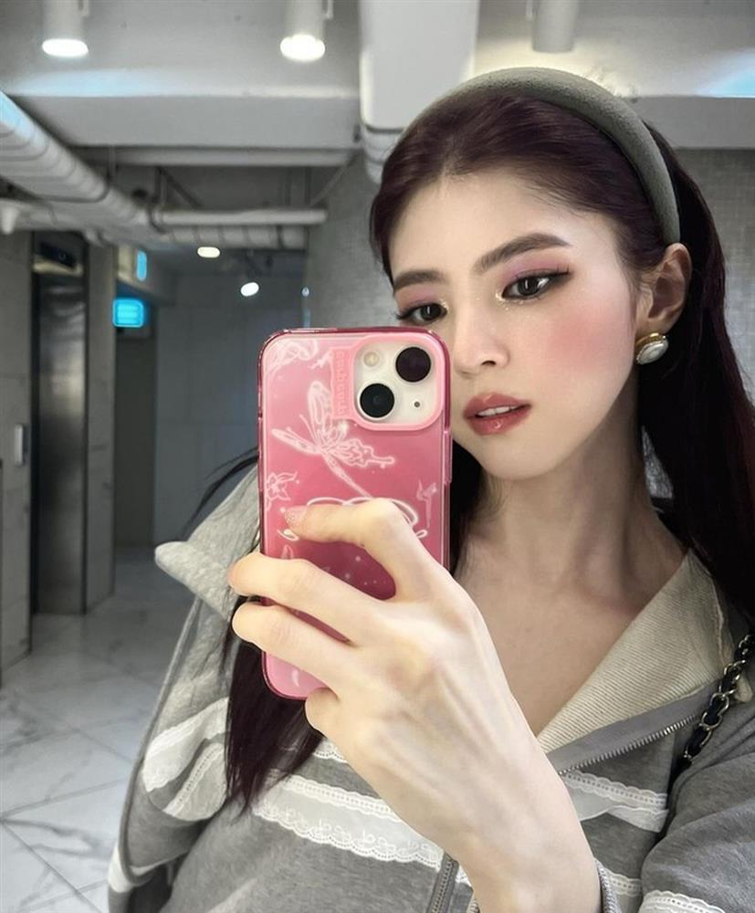 Han So Hee bị tố nói dối trình độ học vấn, biểu hiện lạ trên trang cá nhân-2