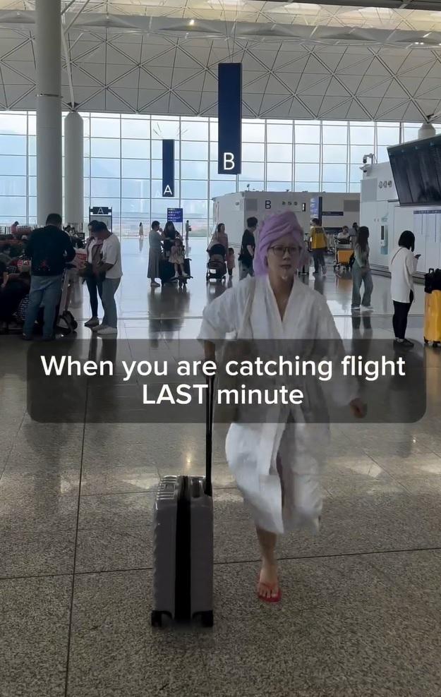 Nữ diễn viên mặc áo choàng tắm chạy quanh sân bay đang gây phẫn nộ là ai? Từng bị cấm sóng vì bê bối tình cảm-2