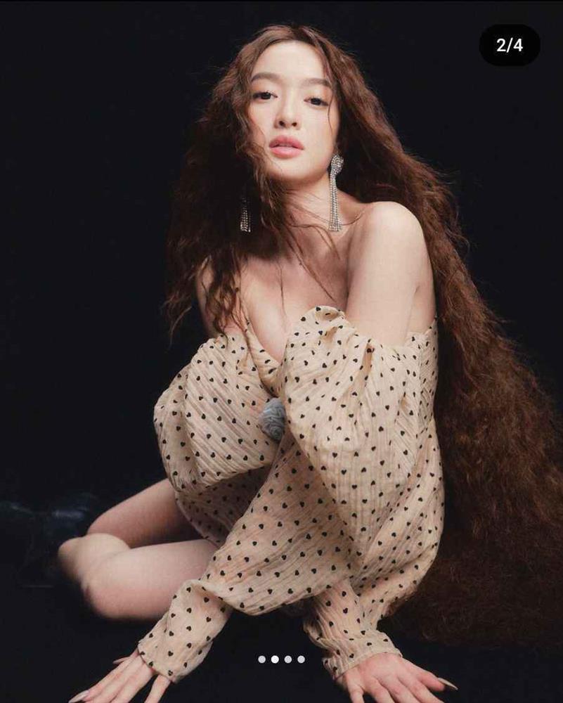 Mỹ nhân trăm tỷ Kaity Nguyễn có hình thể quyến rũ, không mặc hở bạo cũng đủ cuốn hút-1