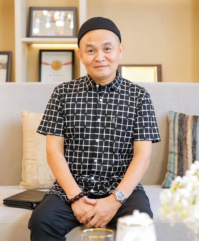 Là đàn anh, Xuân Hinh nhận xét gì khi Trấn Thành bị chê?-1