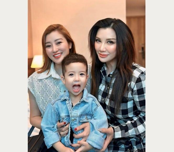 Vợ cũ, vợ mới của nghệ sĩ Việt chung một khung hình-1