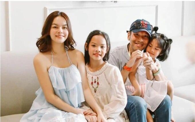 Vợ cũ, vợ mới của nghệ sĩ Việt chung một khung hình-5