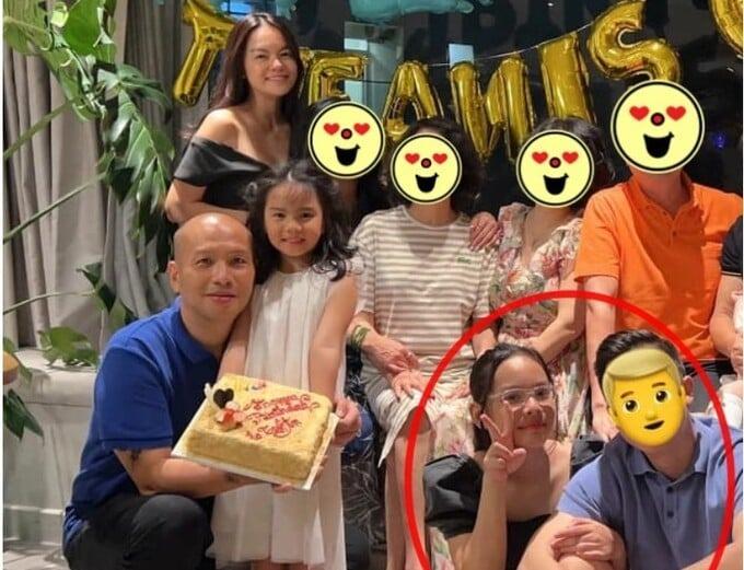 Vợ cũ, vợ mới của nghệ sĩ Việt chung một khung hình-6