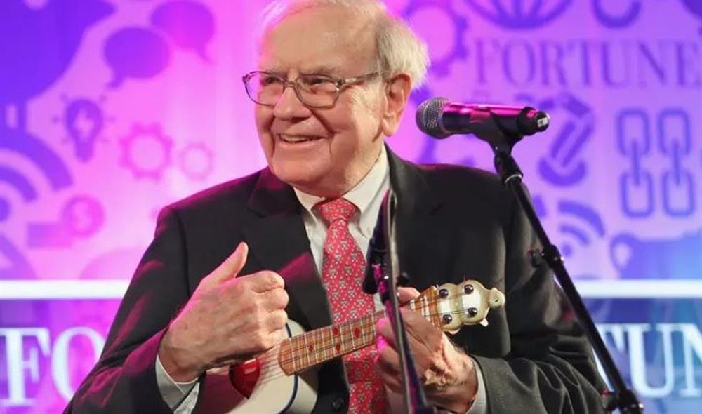 Đại gia giàu nứt đố đổ vách với lối sống không mơ nhiều nhà và xe sang-1