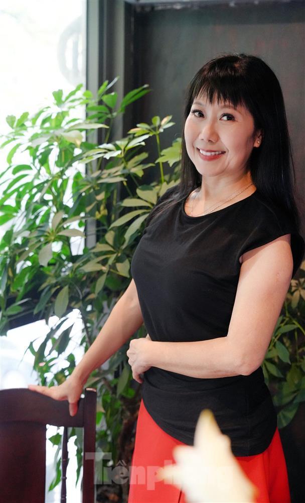 Nghệ sĩ Hương Tươi ở tuổi 54-8