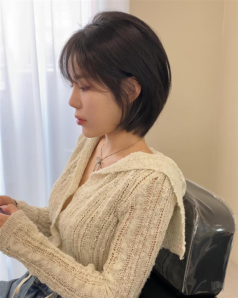 4 kiểu tóc ngắn layer trẻ trung, đang dẫn đầu xu hướng mùa hè 2024-3