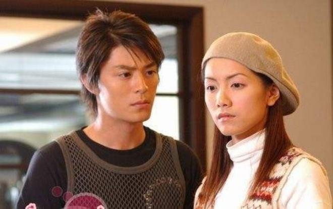 Bạch liên hoa của màn ảnh từng từ chối tình cảm của Hoắc Kiến Hoa, nhiều lần gây rúng động vì bắt cá 2 tay, U50 một mình lẻ bóng-4