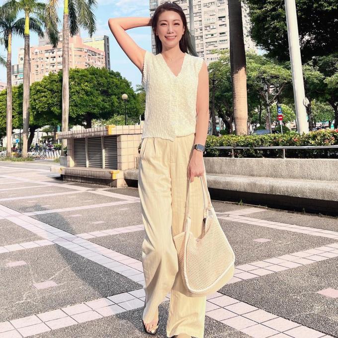 Bạch liên hoa của màn ảnh từng từ chối tình cảm của Hoắc Kiến Hoa, nhiều lần gây rúng động vì bắt cá 2 tay, U50 một mình lẻ bóng-7