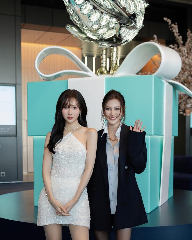 Chấp niệm của Min: Ảnh cam thường đủ xinh nhưng cứ thích photoshop đến nhận không ra thế này!-2