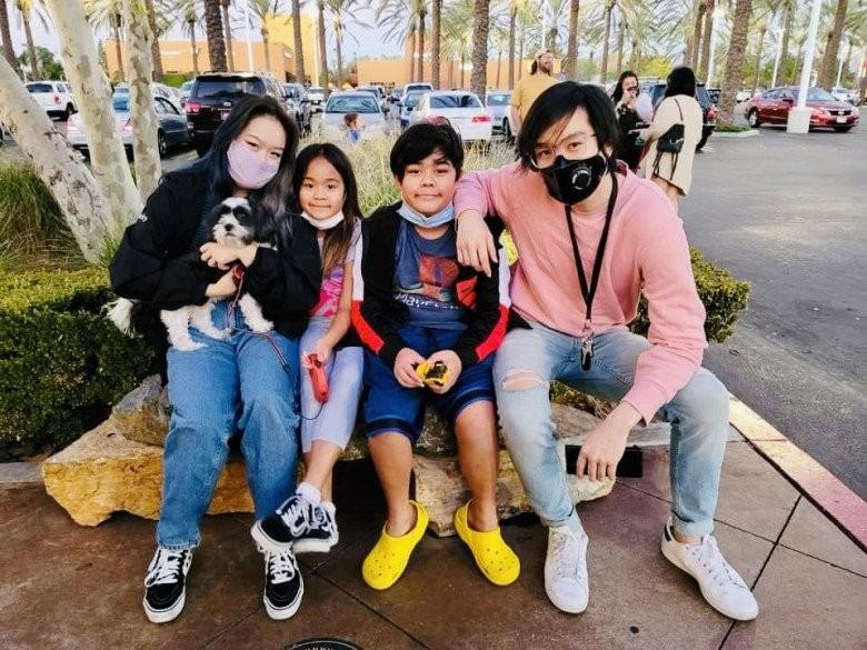 Con chung của Thu Phương và ông bầu Dũng Taylor hiếm hoi lộ diện, ngoại hình khác lạ-1