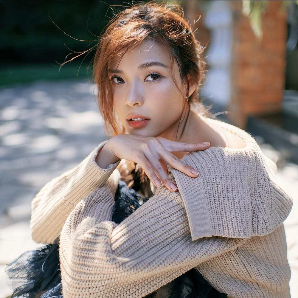 Diễn xuất ồn ào của Thúy Diễm-2