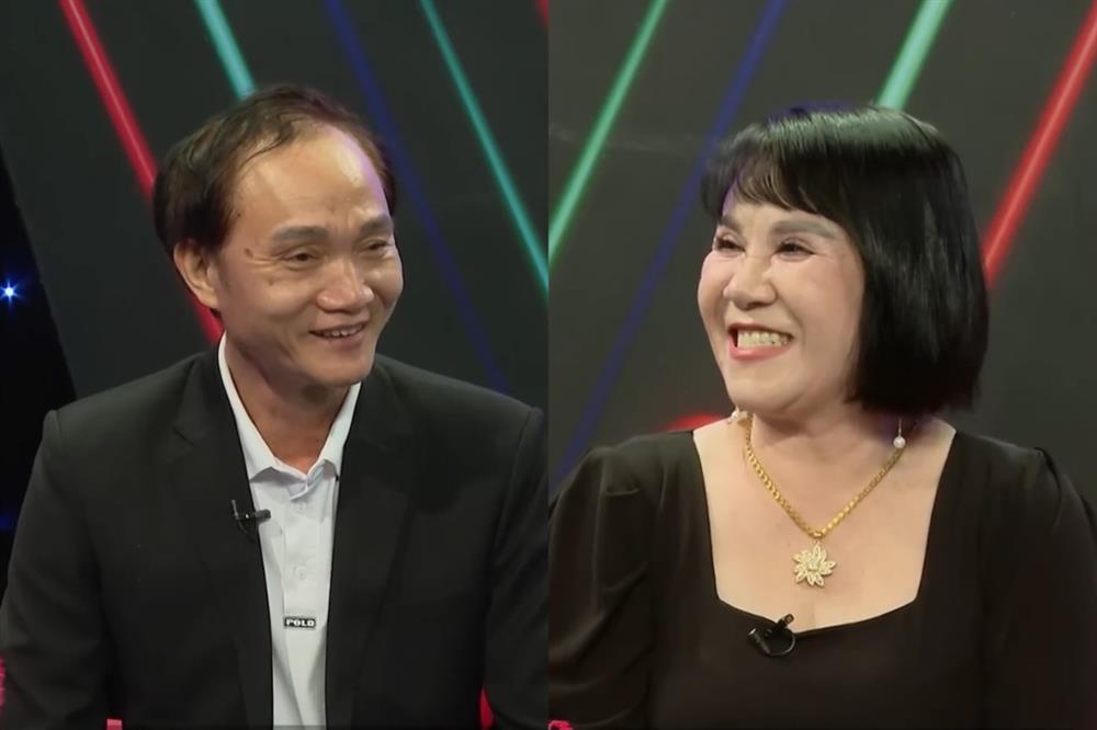 Người đàn ông 60 tuổi bị từ chối hẹn hò vì vẫn sống chung nhà với vợ cũ-1