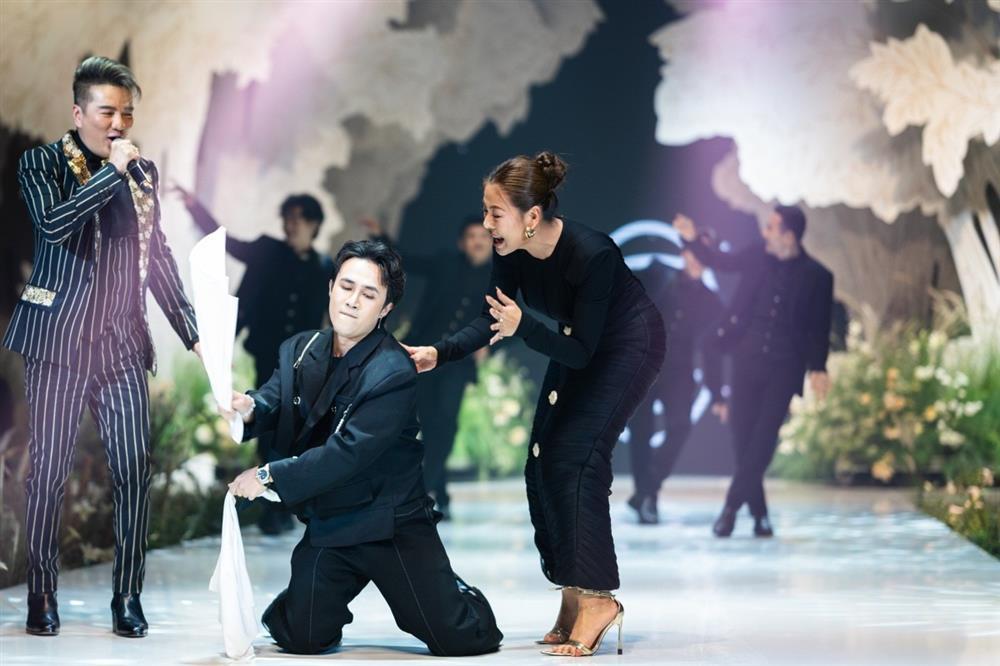 Hòa Minzy hết mình trong đám cưới Minh Tú-4