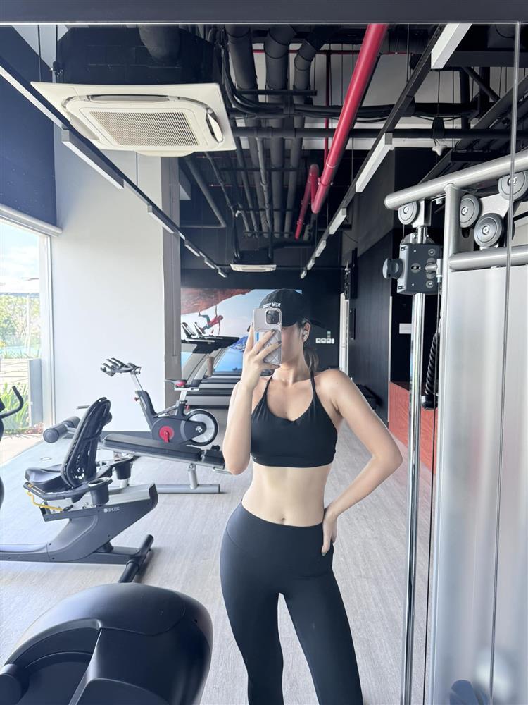 Hoa hậu Việt từng bị miệt thị vì nặng 75kg, nay lột xác đẹp quyến rũ nhờ boxing, gym-5