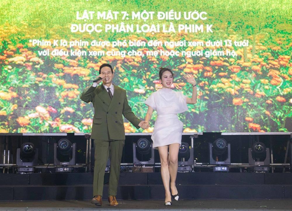 Trình diễn tại phố đi bộ, Lý Hải nhớ thời hoàng kim khi là ca sĩ-5