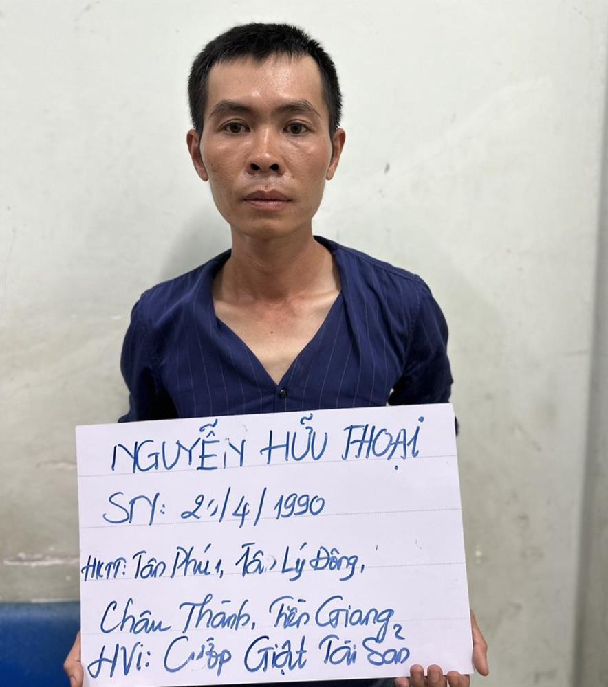 Bắt đối tượng giả vờ mua vàng rồi cướp ở Long An-1