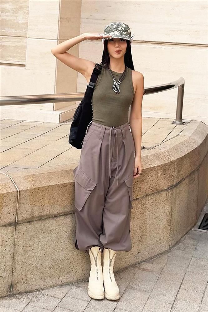 Hoa hậu Quỳnh Hoa chân dài miên man, Ninh Dương Lan Ngọc táo bạo với đầm cắt xẻ-10