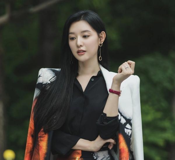 Dàn người tình màn ảnh của Kim Soo Hyun-3