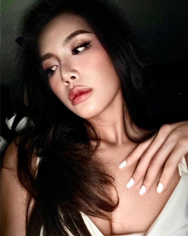 Sắc vóc đời thực cô giáo Hoa hậu Thùy Tiên: 3 vòng nóng bỏng nhờ một loại nước ép-1