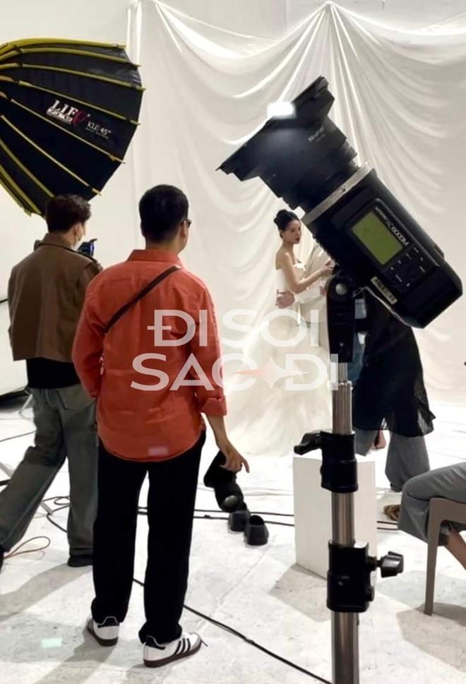 Lộ hậu trường Midu đi chụp ảnh cưới, chính thức lên xe hoa ở tuổi 35-1