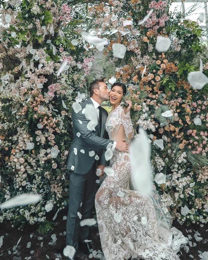 Dự đám cưới Minh Tú, Nam Thư có loạt hành động ô dề phản cảm, vật lộn với Huỳnh Lập giành hoa cưới-5