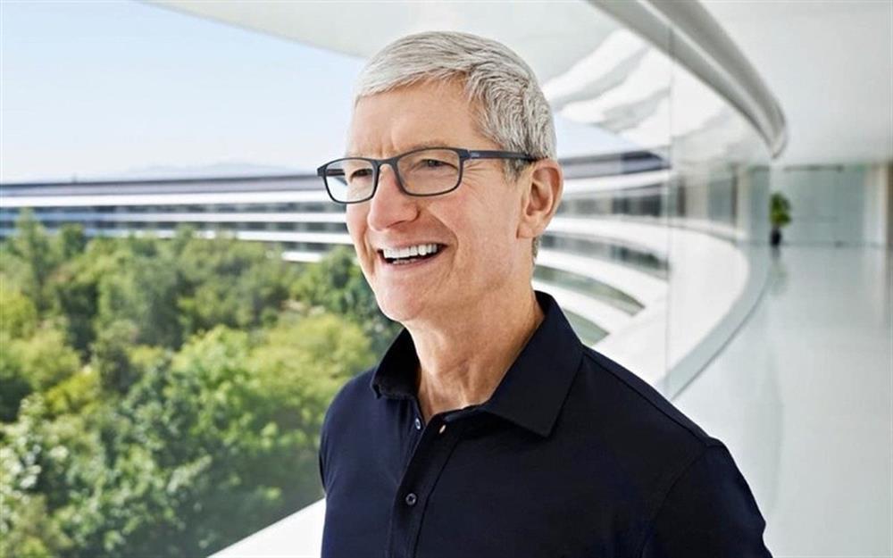 Cuộc sống kín tiếng của Tim Cook: Dậy từ 4h sáng, ngày đọc cả trăm bức thư-3
