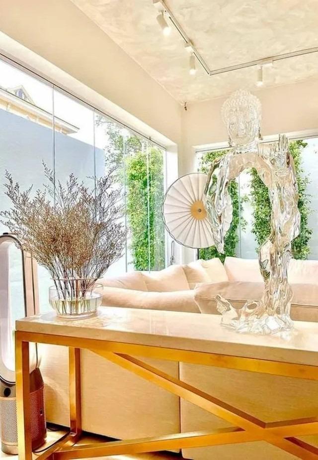 Biệt thự 30 tỷ ven sông Sài Gòn của vợ chồng Hà Hồ - Kim Lý-3