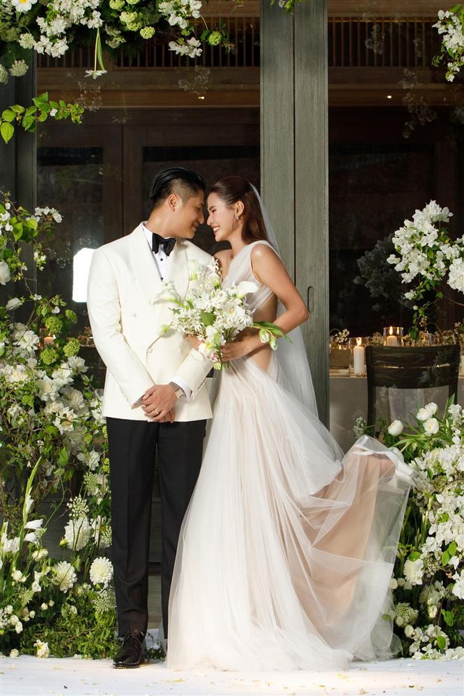 Hoa hậu Đặng Thu Thảo và dàn sao dự cưới Cao Thiên Trang-1