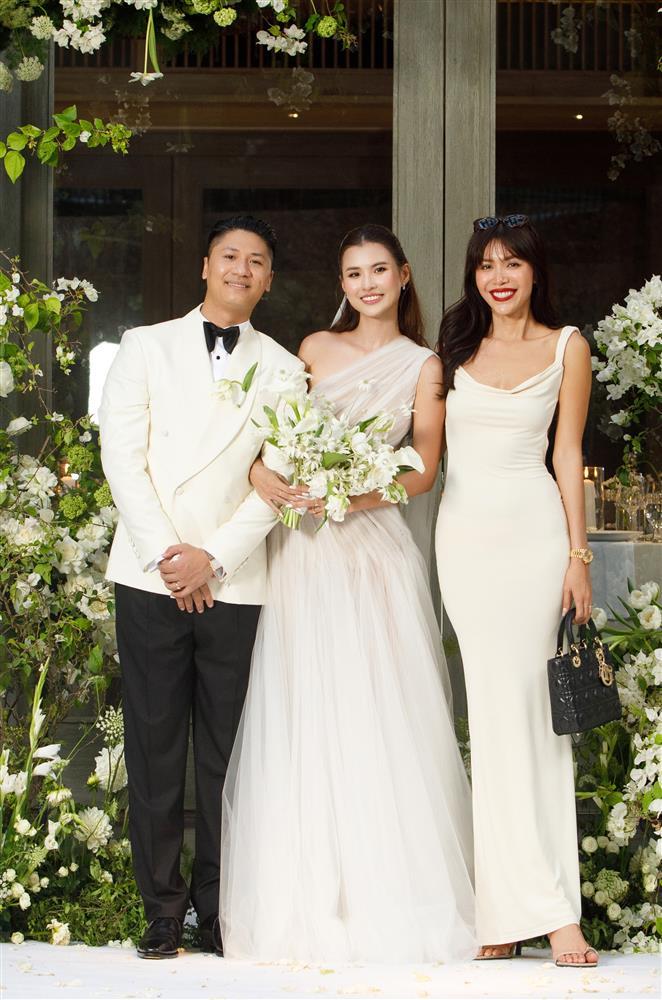 Hoa hậu Đặng Thu Thảo và dàn sao dự cưới Cao Thiên Trang-5