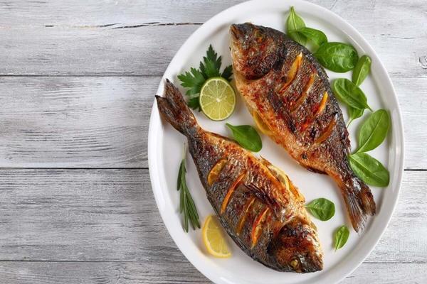 Lý do bạn nên ăn cá 2 lần một tuần-1