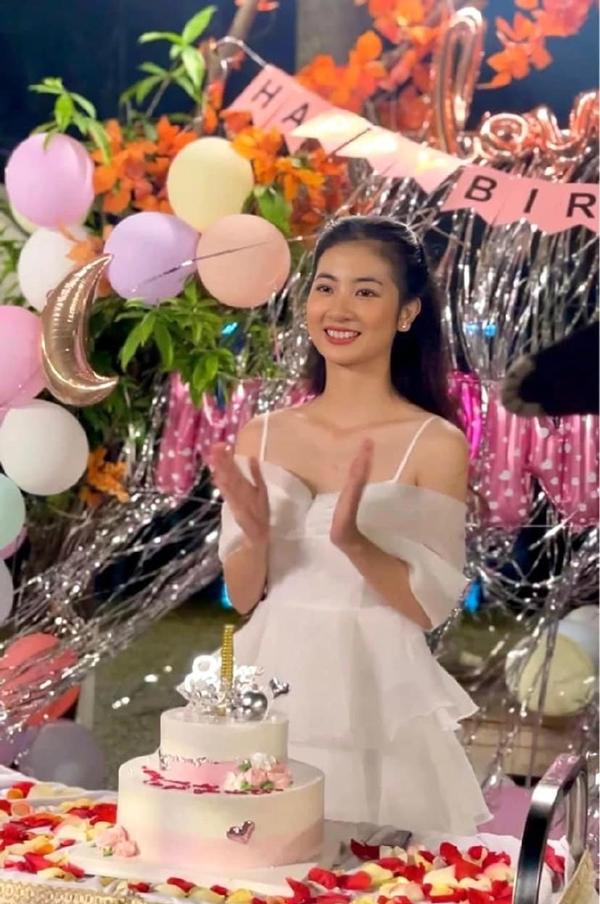 Vai Ngân Hà trong Trạm Cứu Hộ Trái Tim: Hồng Diễm quá già còn Linh Chi nói như đấm vào tai-2