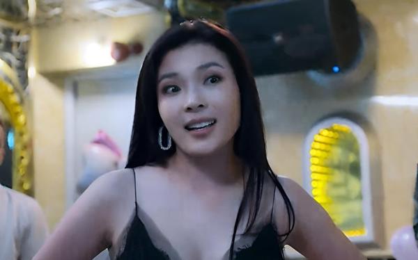 Vai Ngân Hà trong Trạm Cứu Hộ Trái Tim: Hồng Diễm quá già còn Linh Chi nói như đấm vào tai-4