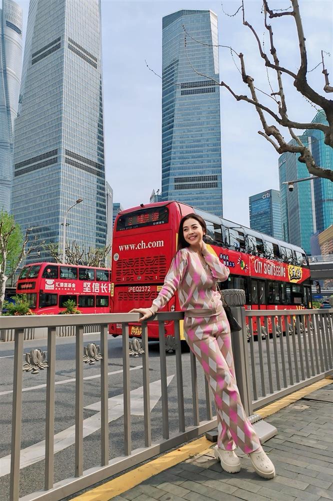 Hoa hậu Jennifer Phạm qua 4 lần sinh nở nhưng sắc vóc vạn người mê, từng đổ vỡ với Quang Dũng, nay được chồng đại gia cưng chiều-3