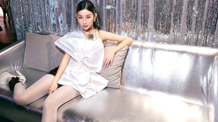 Bật mí 4 phong cách trang điểm sẽ lên ngôi năm 2024-4