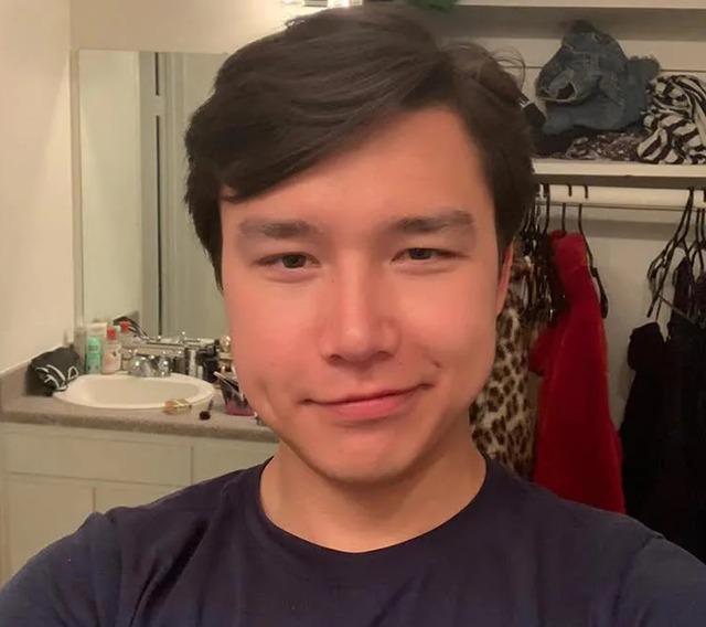 Mối tình chóng vánh cô hầu phòng Việt với tỷ phú Mỹ: Có con trai nhưng giữ im lặng, 2 năm sau bất ngờ nhận 2.000 tỷ tiền thừa kế-4