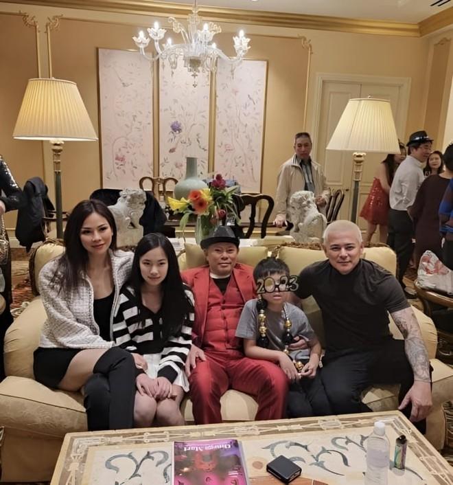 Cựu mẫu nổi tiếng vướng tin chen vào mối quan hệ Trương Ngọc Ánh và Anh Dũng là ai?-3