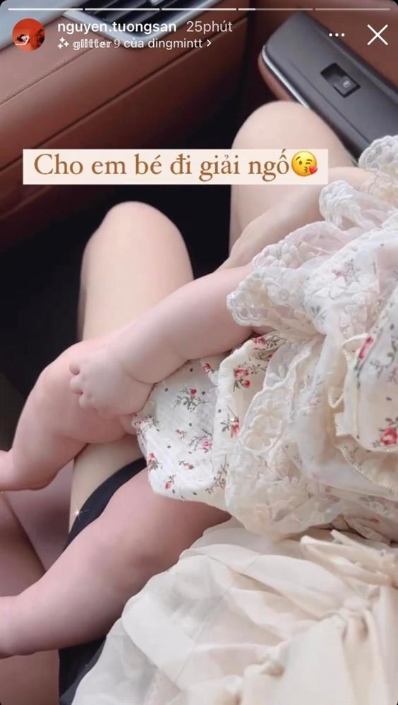Nhóc tỳ có mẹ là Á hậu nhan sắc vạn người mê nhưng luôn được giữ kín dung mạo, vì sao?-7
