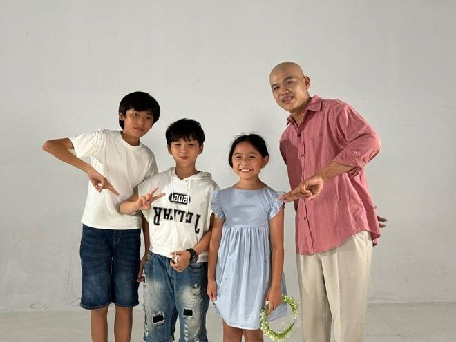 Tình hình hiện tại của rapper Long Nón Lá: Đang nhập viện để chuẩn bị hóa trị đợt 3, mỗi lần như vậy sức khỏe lại yếu đi-3