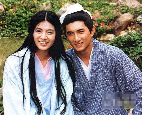 Sao nam 7X kiếm 100 nghìn tỷ sau 1 đêm, vợ là mỹ nhân cổ trang, U60 bỡ ngỡ chăm con 4 tuổi-2