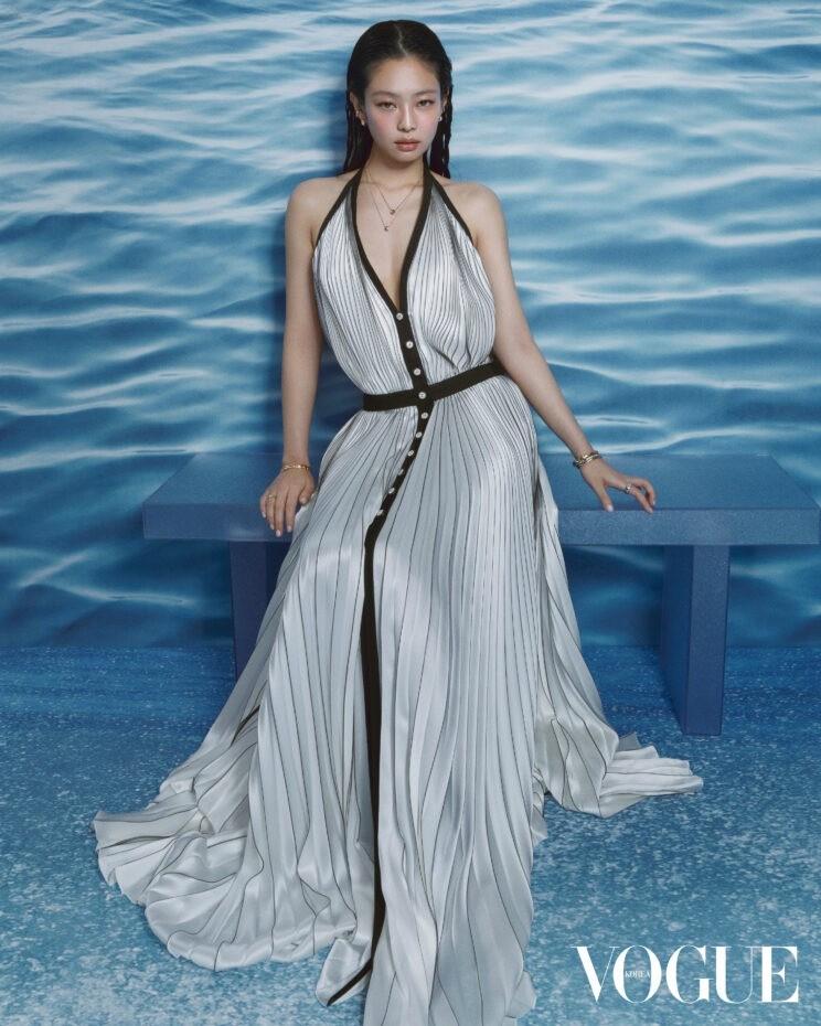 Jennie (BlackPink) còn táo bạo hơn nữa-8