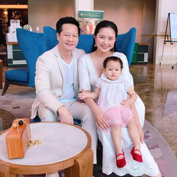 Đại gia Đức An lịch sử tình trường toàn mỹ nhân hàng đầu Vbiz, lấy vợ thứ tư kém 26 tuổi, lùm xùm tranh chấp 288 tỷ với vợ cũ siêu mẫu-7