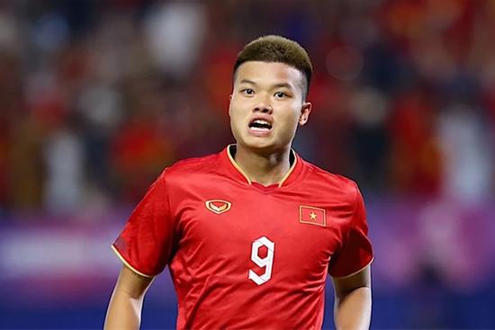 Đội hình U23 Việt Nam đấu U23 Kuwait: Văn Tùng, Nguyên Hoàng đá chính