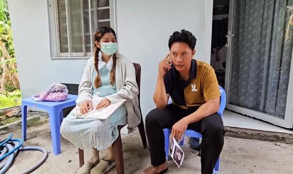 Cô gái Thái Lan ôm bụng bầu bán bánh tráng ở Phú Quốc bất ngờ nhận tin buồn, nhiều người xót xa-2