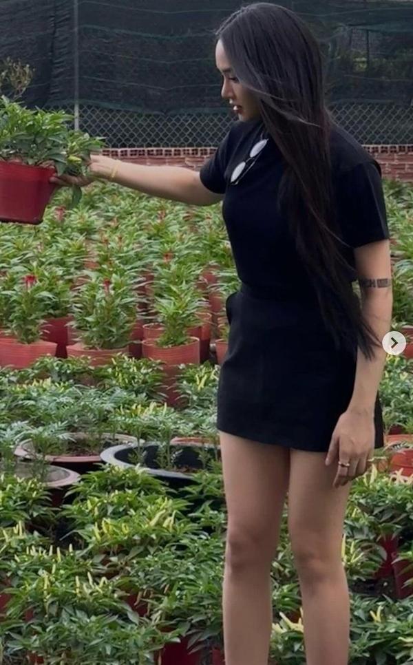 Miu Lê thay đổi khó nhận ra, chân dài dáng nuột fan tấm tắc khen-5