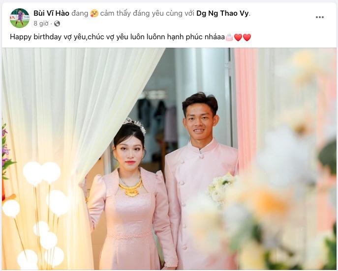 Cô vợ mới cưới xinh đẹp của cầu thủ hot nhất U23 Việt Nam trong trận thắng Kuwait-1