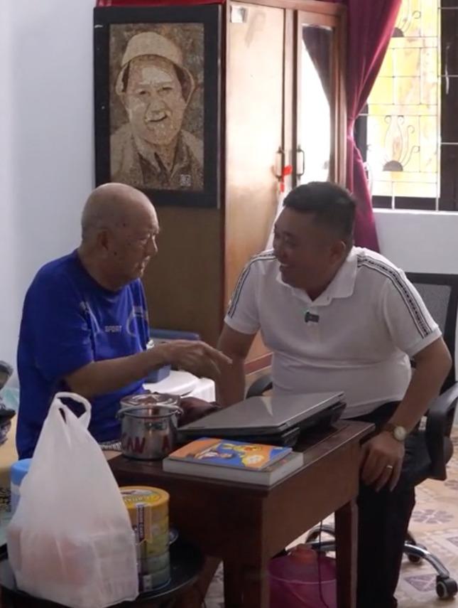 Thằng Cò Đất phương Nam gặp lại bác Ba Phi Mạc Can sau 30 năm-1
