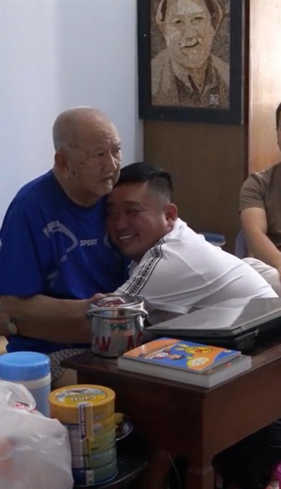 Thằng Cò Đất phương Nam gặp lại bác Ba Phi Mạc Can sau 30 năm-2