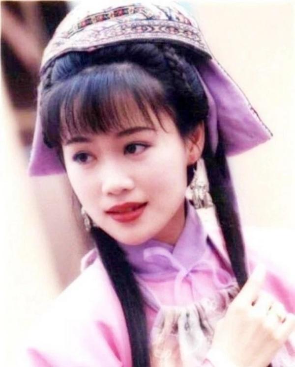 Chúc Anh Đài đẹp nhất màn ảnh Lương Tiểu Băng, nhan sắc gây sốt ở tuổi 55-5